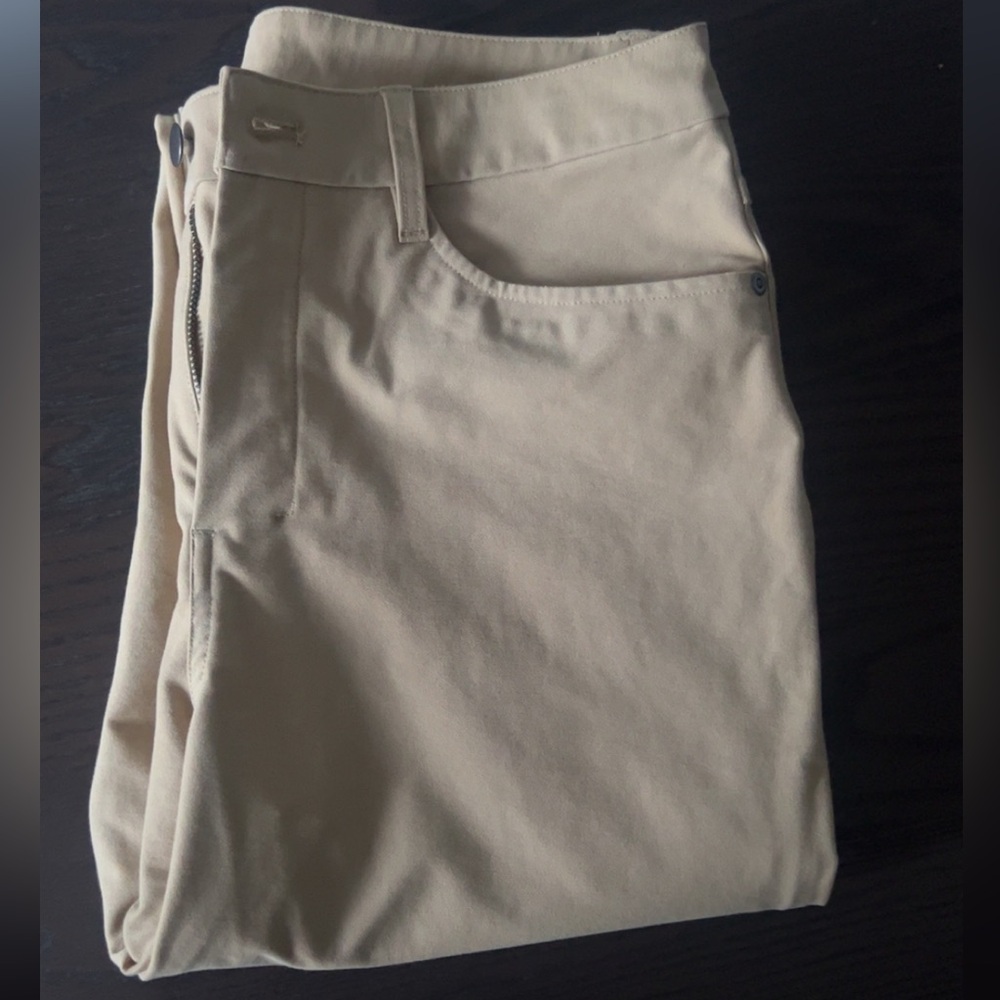 Size 31 straight Lululemon pants